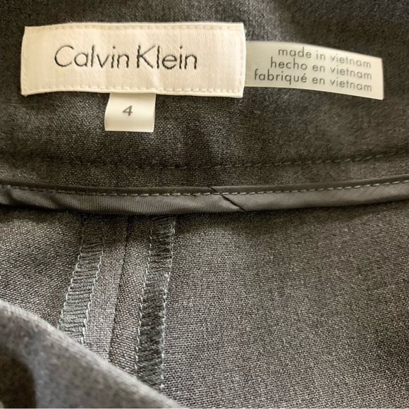 Calvin Klein NWT Size 4 Gray Straight Slim Tapered Leg Slacks Rivets & Zippers - Picture 5 of 10